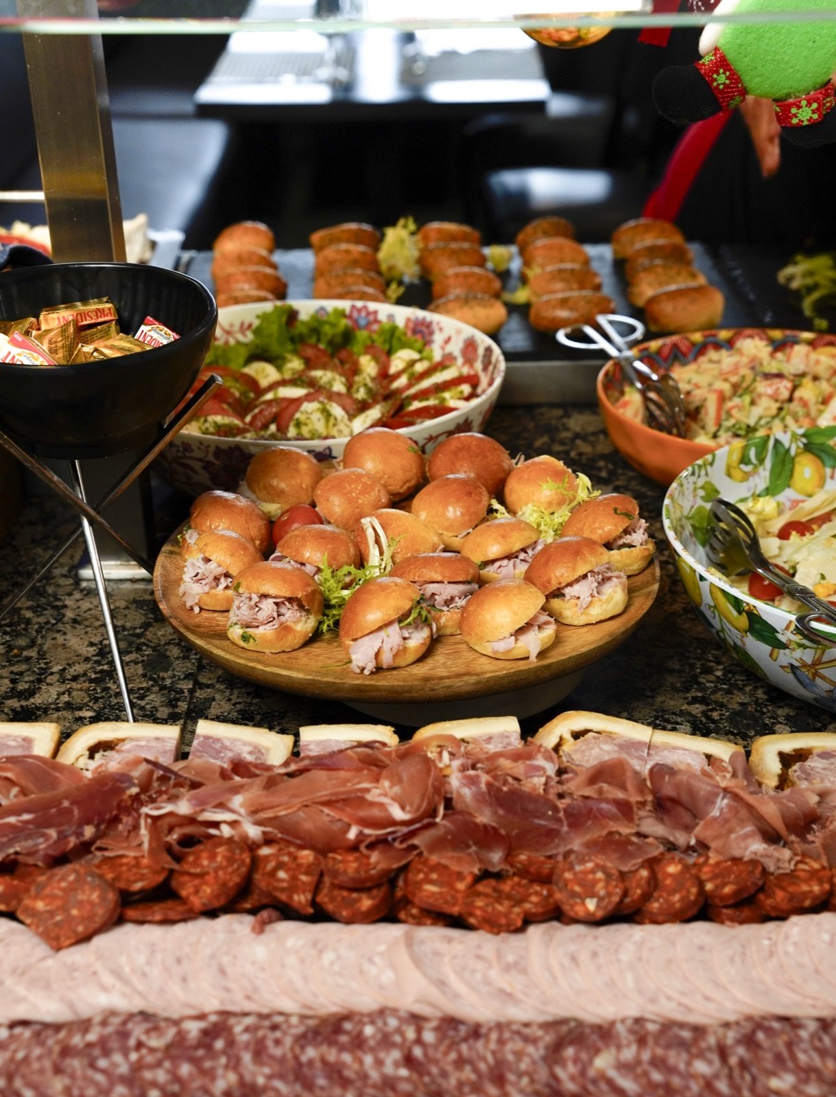 Mini burgers et charcuterie